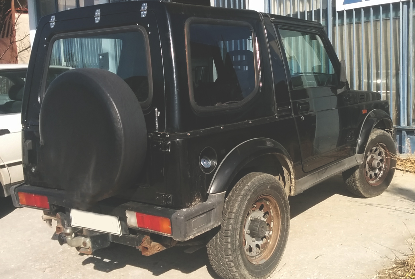 suzuki samurai hardtop